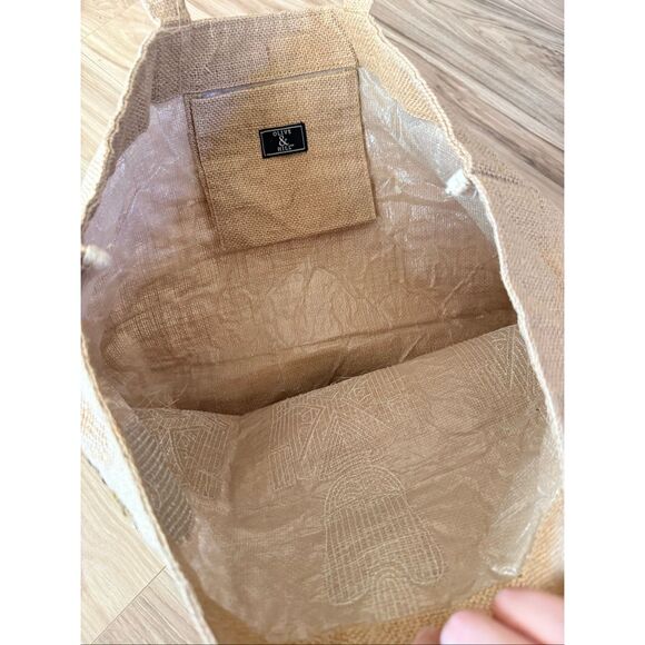 Olive & Hill Womens Nutcracker Soldier Sequin Burlap Tote and Lined Pouch Bag - Picture 4 of 8